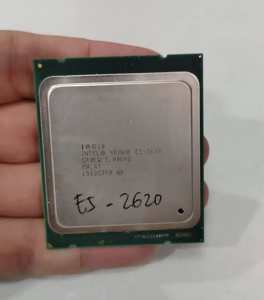 Processor Intel Xeon  E5-2620 6Core 12Threads 2.00Ghz