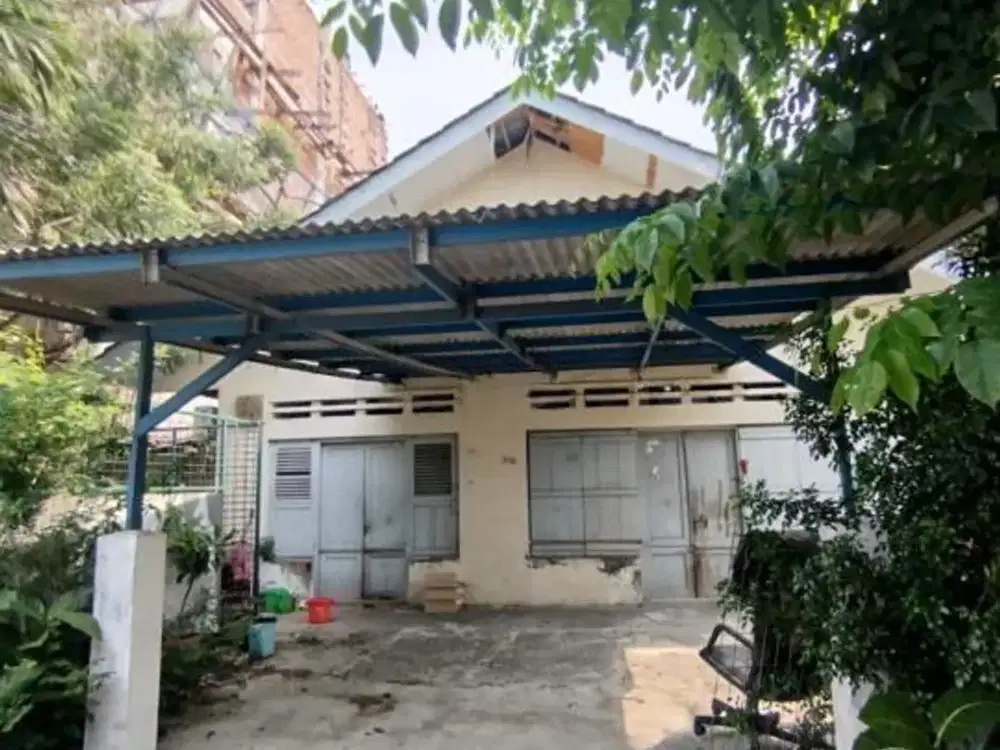Rumah Tua Hitung Tanah 420m di Pusat Cideng, Jakarta Pusat