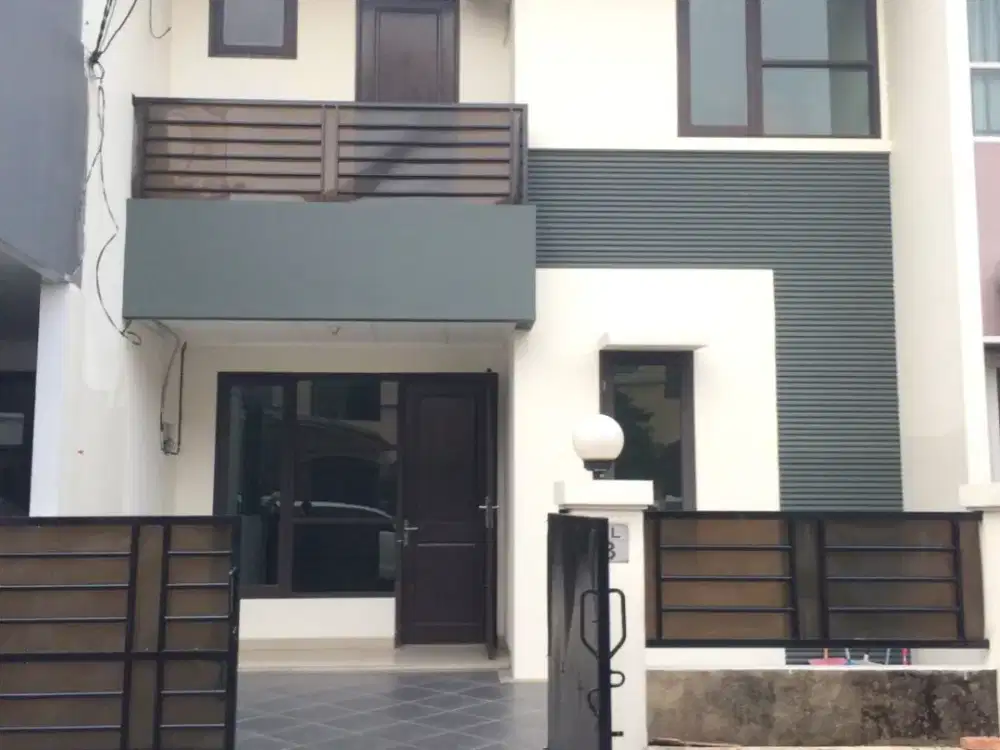 RUMAH BAGUS 2LT DI GADING ACADIA KELAPA GADING JAKARTA UTARA