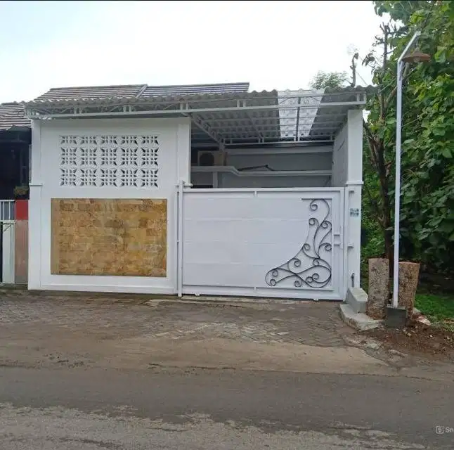 RUMAH DIJUAL BESERTA PERABOT