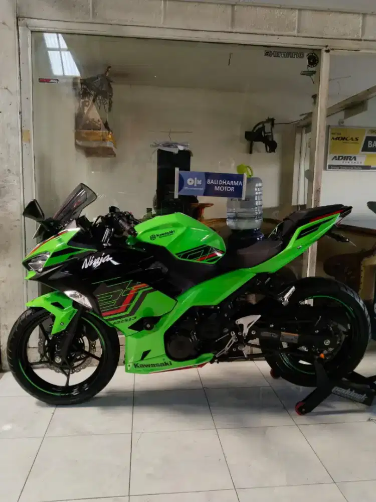 Ninja fi ABS thn. 2023 cash. Bali dharma motor