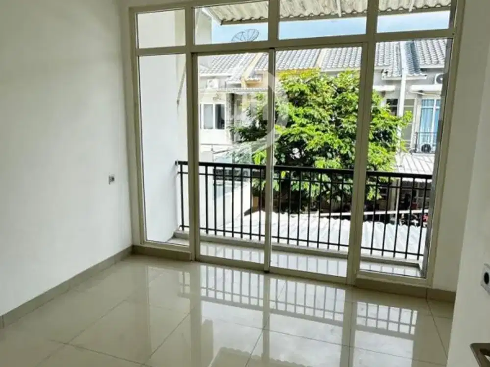 Rumah Cantik di Layar Permai PIK Jakarta Utara