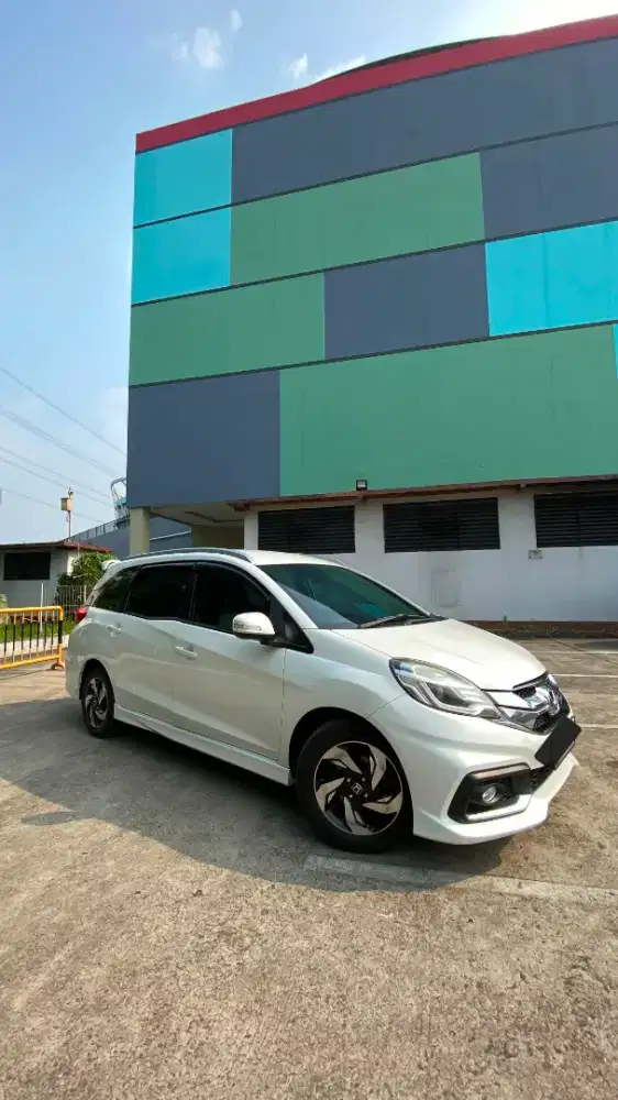 Di JUAL]HONDA MOBILIO RS M/T 2014 PUTIH | TANGAN 1 DARI BARU /