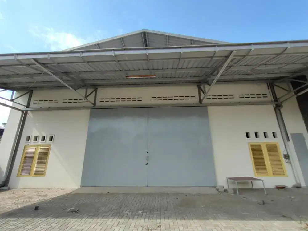 Disewakan Gudang siap huni Kaligawe Semarang 11570