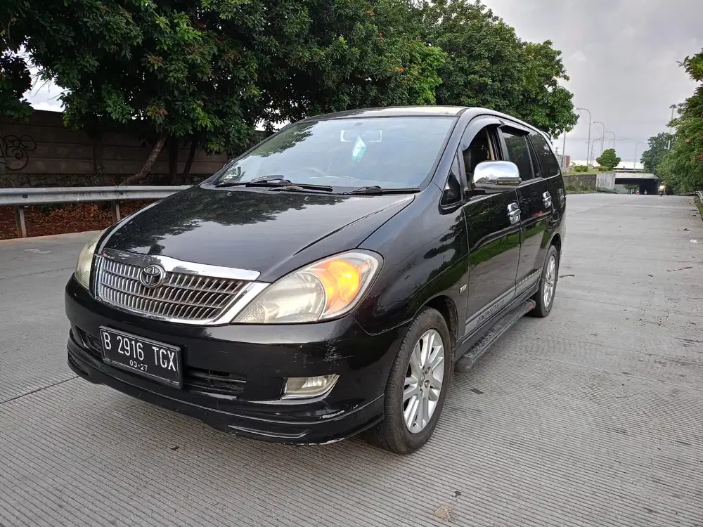 Toyota Kijang Innova 2008 Bensin