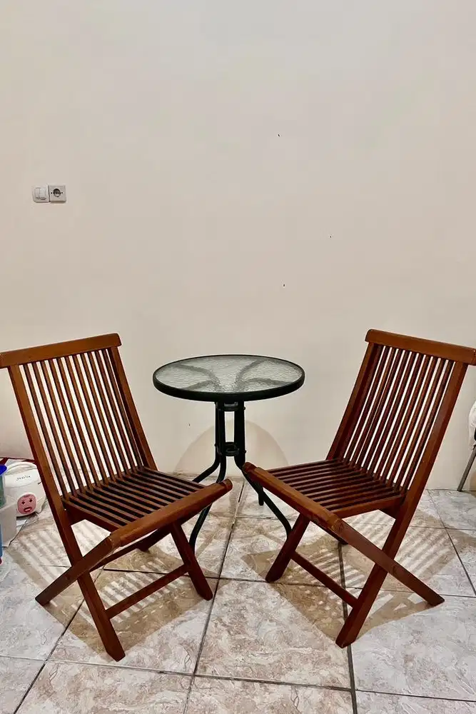 Satu set meja teras / outdoor / cafe