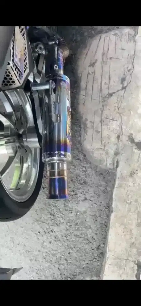 Knalpot motor rasing