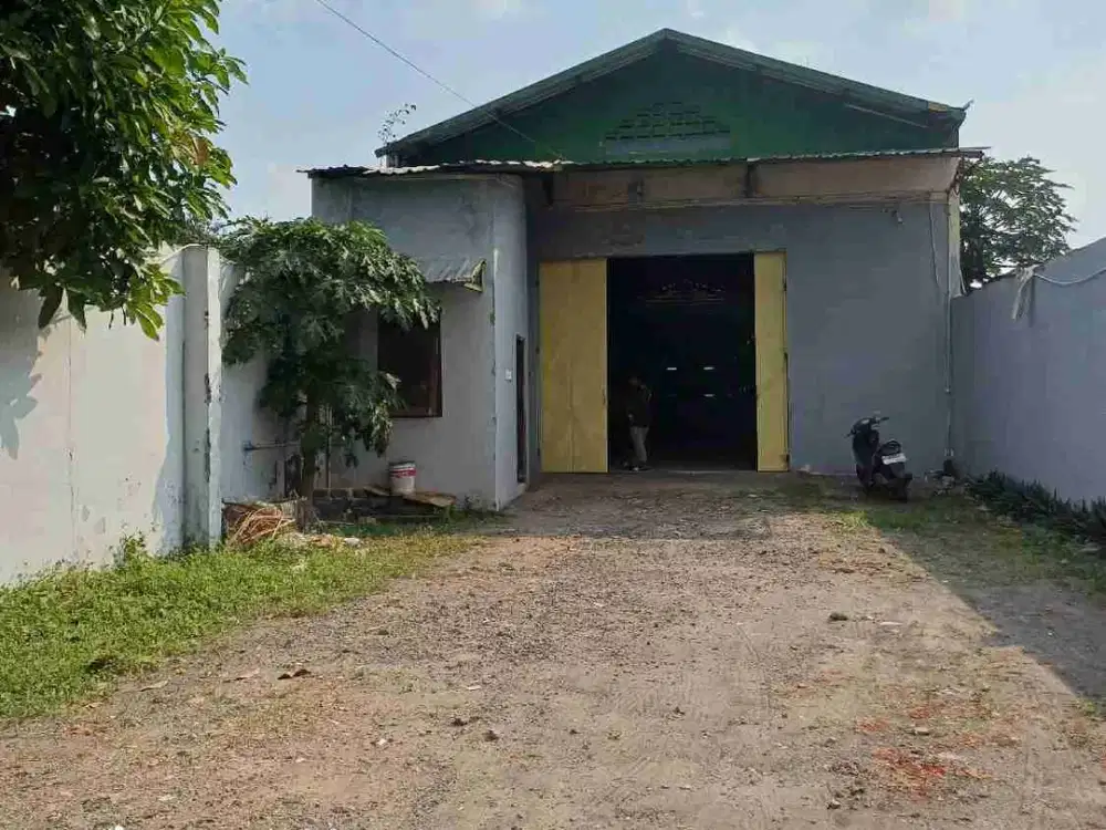 Gudang akses tronton siap pakai area sleman jogjakarta