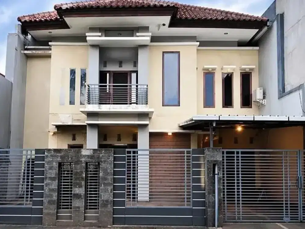 Dijual Rumah Dian Istana Strategis Siap Huni