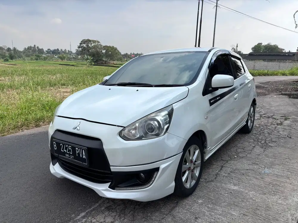 Mitsubishi Mirage 2015 Bensin
