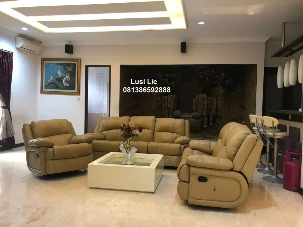 Rumah Hoek Permata Buana Furnished rapi bagus
