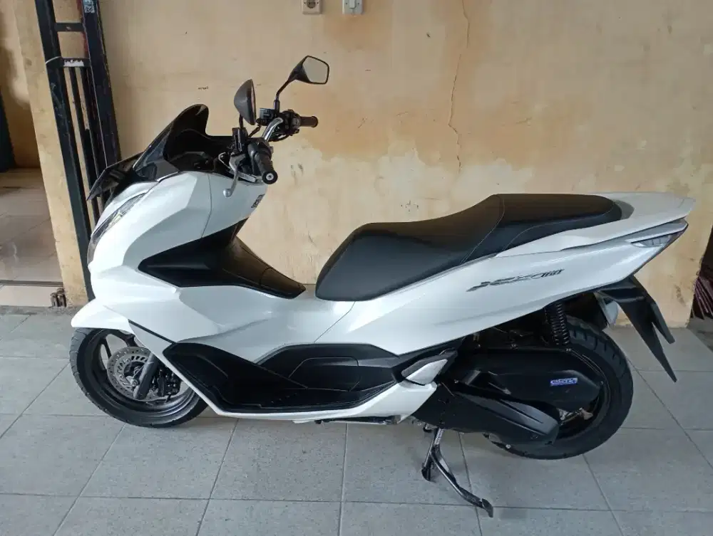 Honda pcx 2024 kondisi bagus