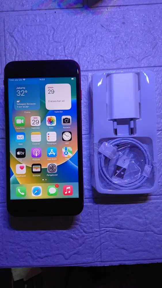 iPhone 8 Plus 64GB Ex iBox Mulus No Minus Siap Pakai