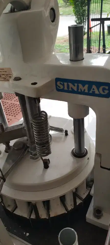 SINMAG Mesin Potong Adonan