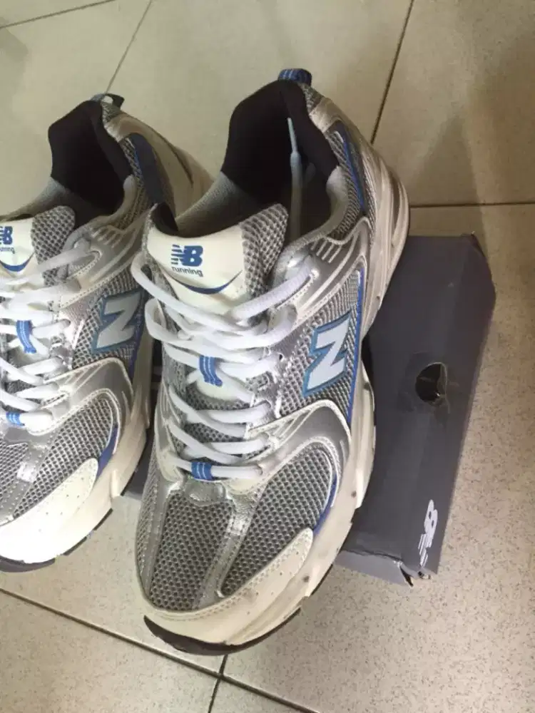 Original sepatu New 530