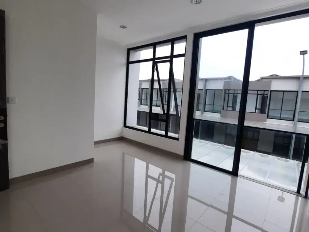 Disewakan Rumah Milenial PIK2 Ukuran 4,5x12,5 Unfurnish