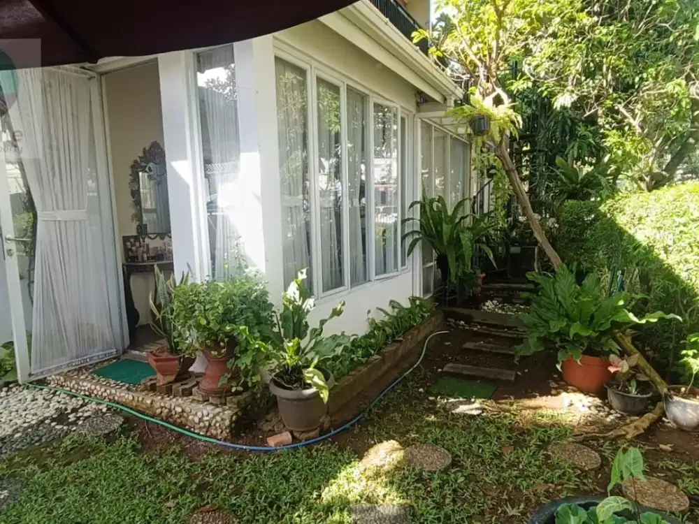 Dijual rumah hook cantik siap huni di Cluster Premium Grand Galaxy Bekasi