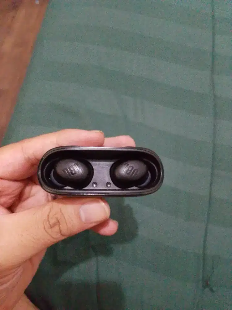 JBL Wave Buds 2