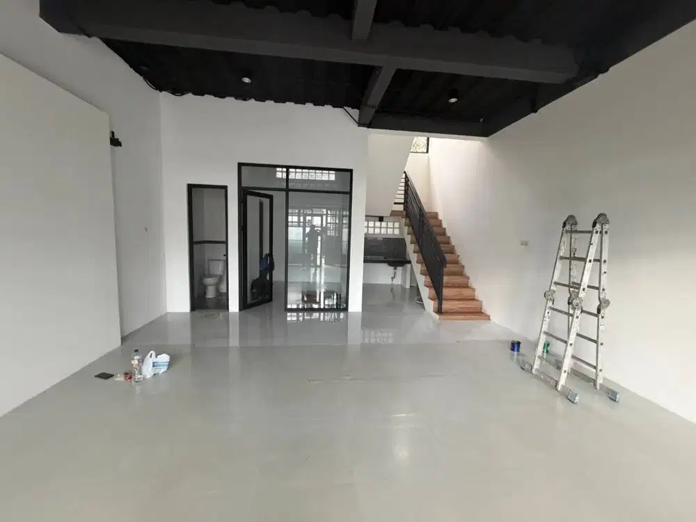 Disewakan Ruko Siap Huni Lokasi Strategis di Sayap BKR Bandung