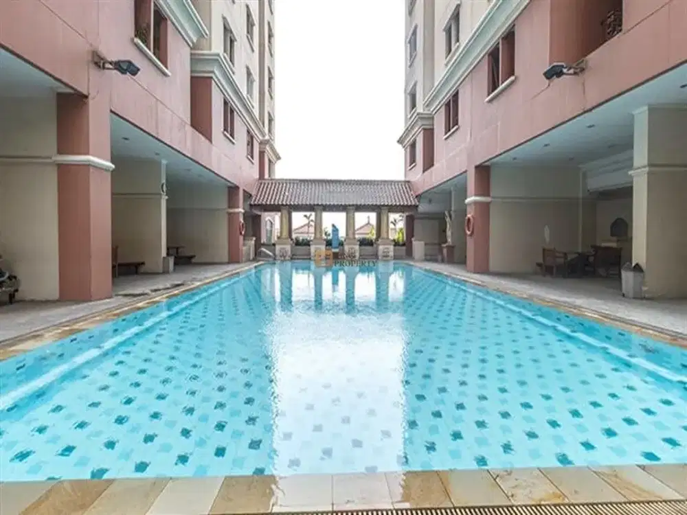 Dibawah Njop! Strategis! Area ramai jl Gajah Mada Jual Cepat 3br Bonus furnished Apartemen Mediterania Gajah Mada