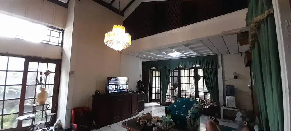 For Sale Rumah Hunian di Jalan Suryalaya Bandung