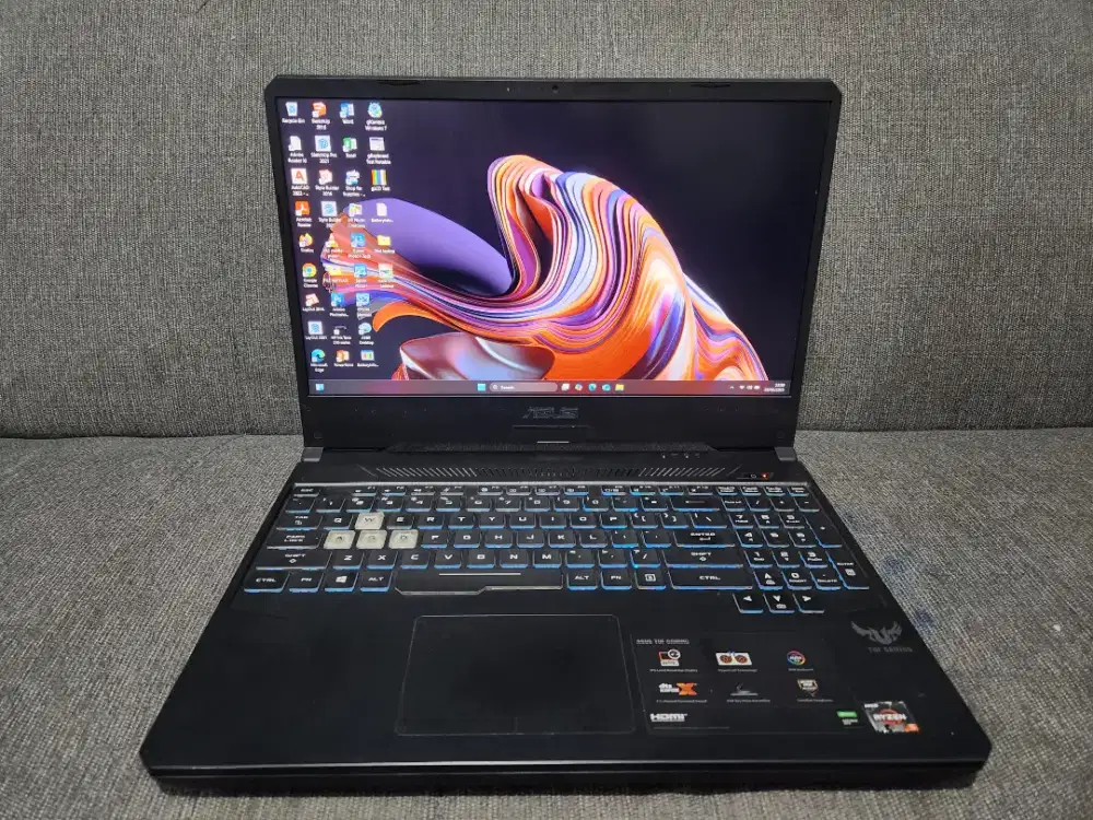 Asus TUF gaming keyboard aurora