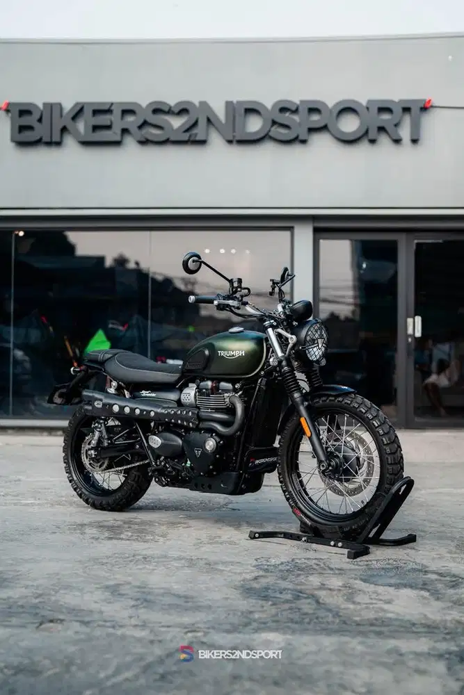 TRIUMPH SCRAMBLER 900 r6
