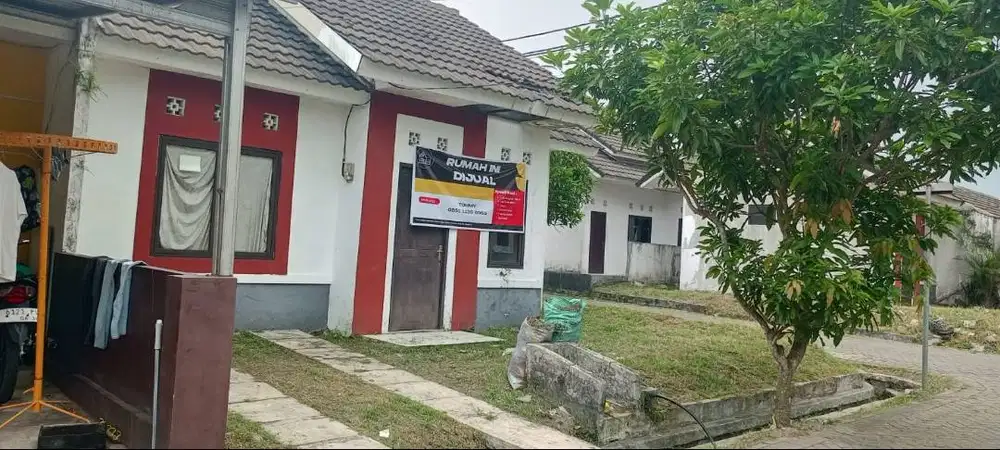 Rumah 36/90 Tipe Flamboyan