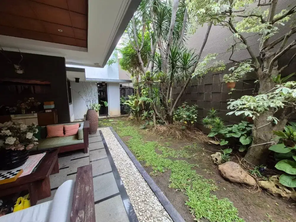 RUMAH GRAHA FAMILY *LANGKA JARANG ADA* Hadap Utara