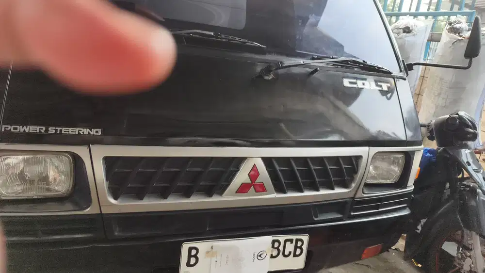 Mitsubishi L300 2010 Diesel