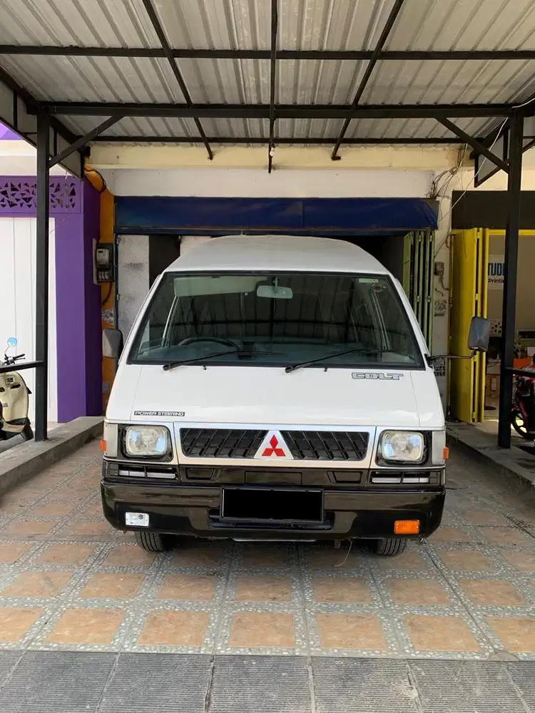 Mitsubishi L300 Minibus Km 5000