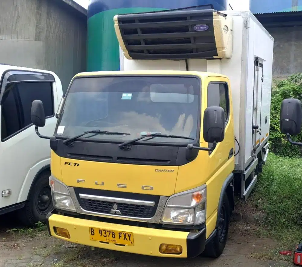 4ban mitsubishi coltdiesel canter engkel box ac frozen reefer 2023 bok