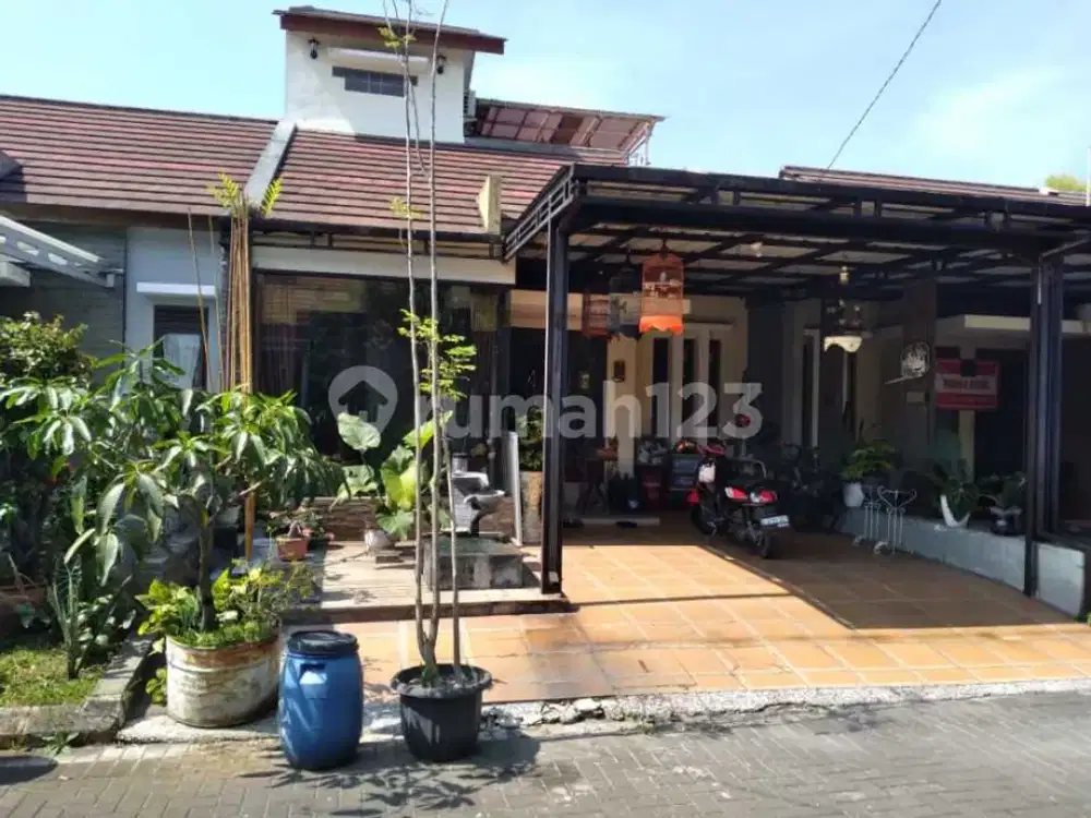 Rumah 2 Lantai Grand Sharon Nyaman Asri Bebas Banjir
