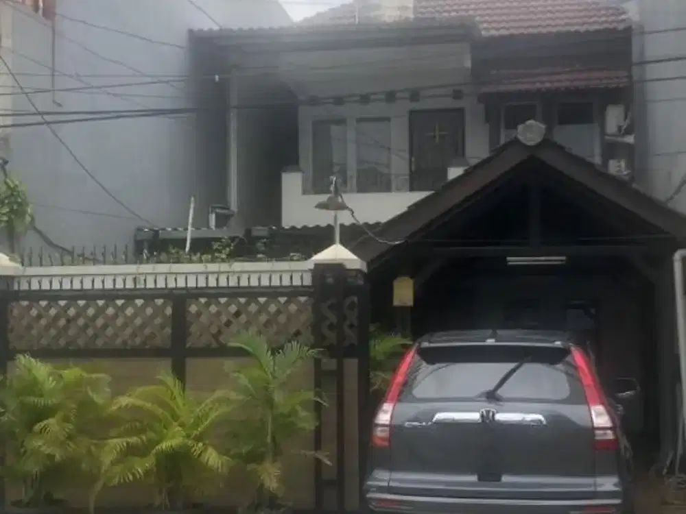 Dijual Cepat Rumah Semi Furnish Taman Harapan Baru Pejuang