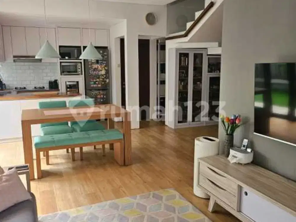 Dijual Rumah Komplek Boemi Sambara 5 Menit Dari Patung Tangan Setraduta