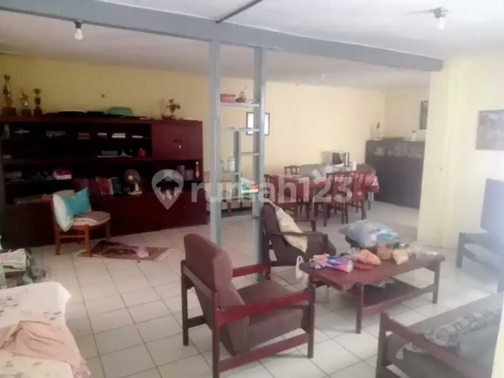 Rumah Tua Terawat Ciateul Bandung