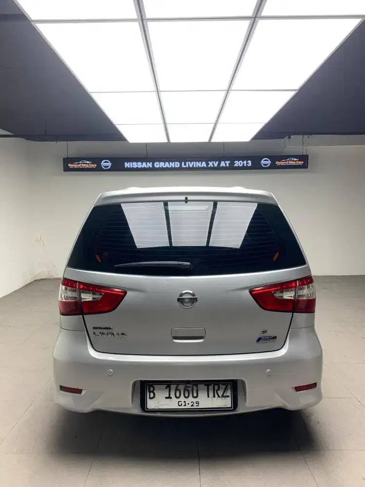 Nissan Grand Livina XV 1.5 AT 2013