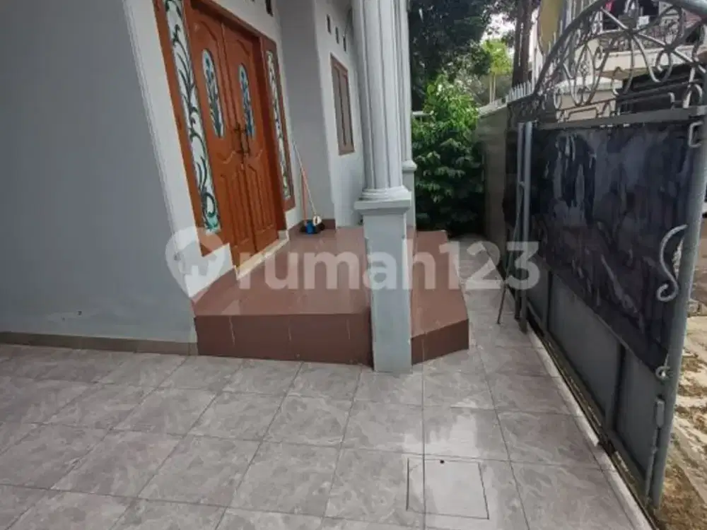 Rumah Sayap Buahbatu 2 Lantai Nyaman Tengah Kota Bandung