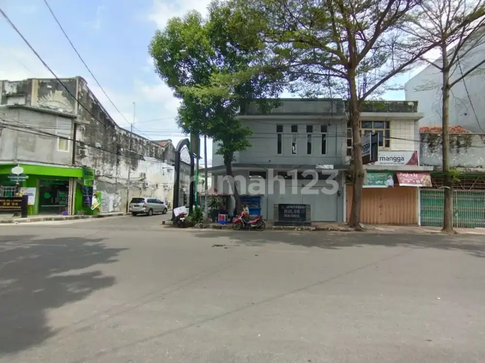 Disewakan Gudang Atau Ruang Usaha Di Jalan Karanggetas Cirebon