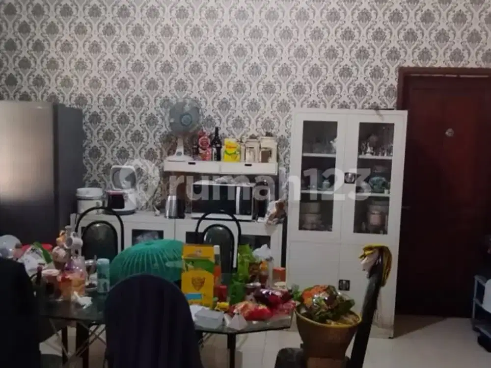 Dijual Rumah di Daerah Ramai dan Strategis di Jalan Perjuangan Cirebon