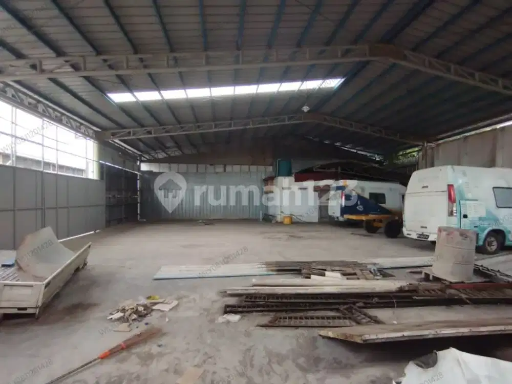Disewakan Gudang Penyimpanan Bersama di Cirebon