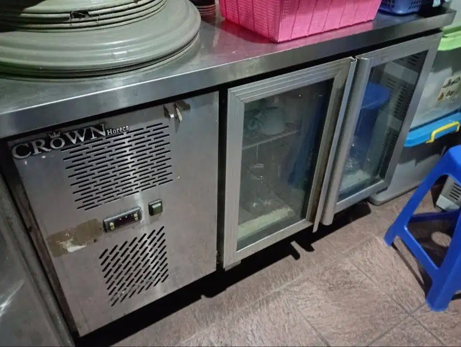 Meja Counter Bufet Chiller 2 Pintu Kaca 120x70x84 cm