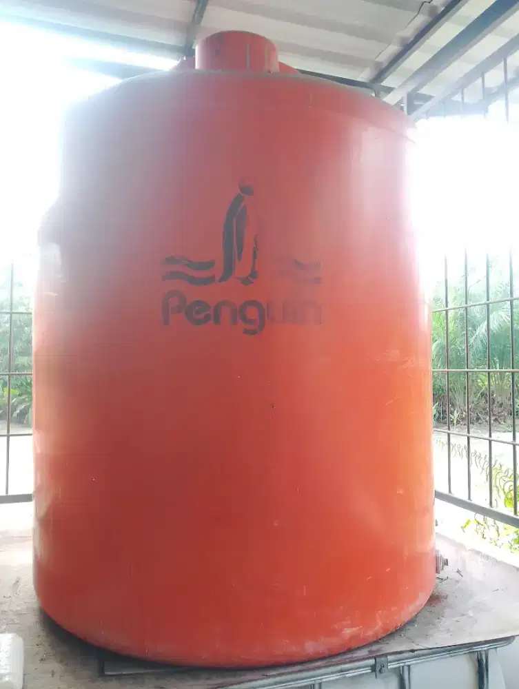 Tangki/tandon air 1050 liter