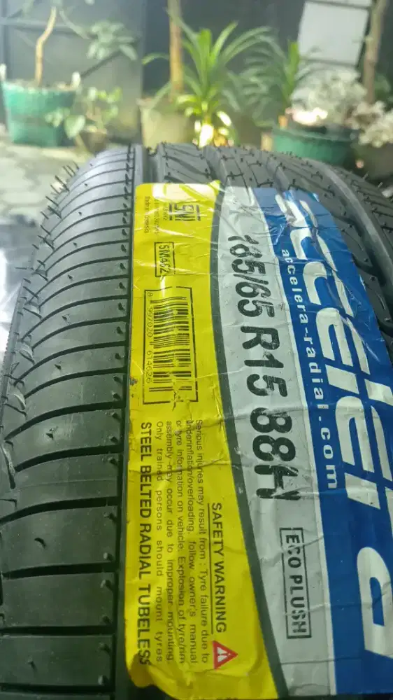 Di jual ban accelera eco plush baru ukuran 185/65/R15 produksi th 2025