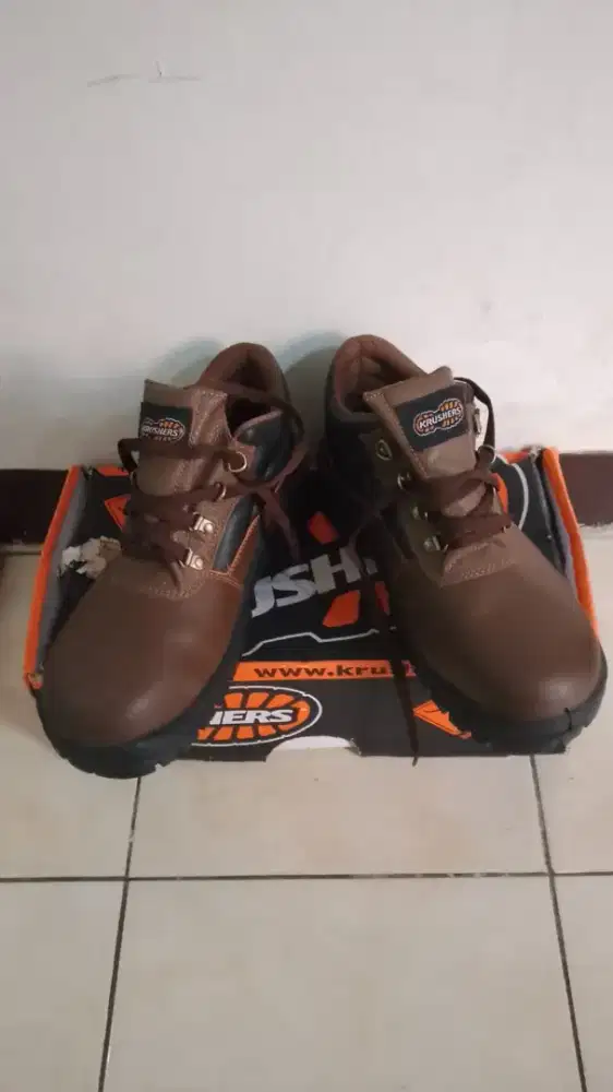 Sepatu safety Krushers Florida