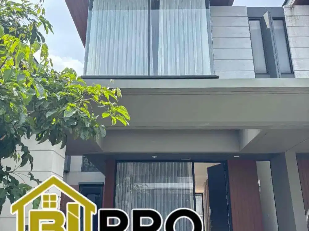 Disewakan bisa /3bulan Rumah mewah Cantik masih baru Belum pernah huni  Di kawasan elite Shila at Sawangan Depok