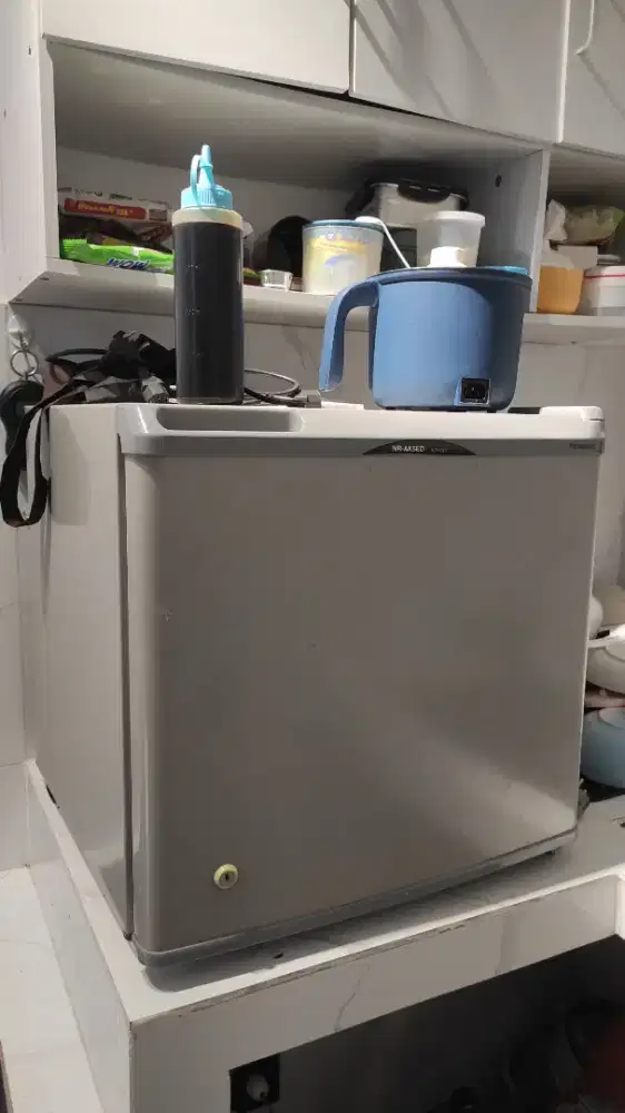 Kulkas Mini 1 Pintu Panasonic