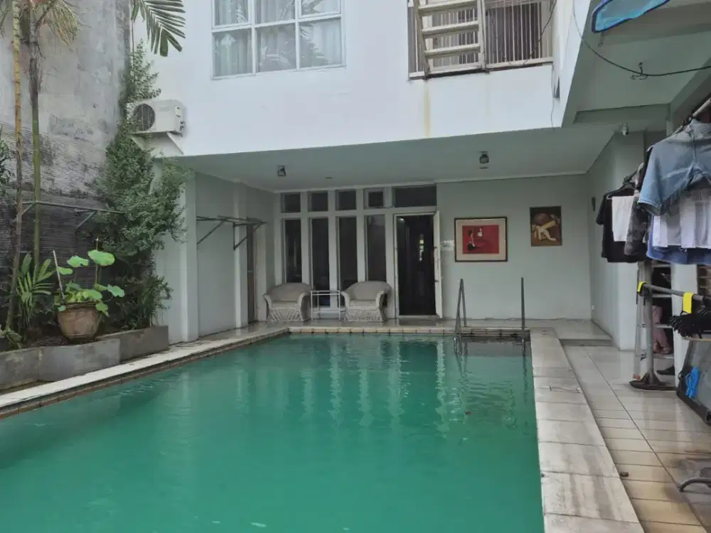 DIJUAL CEPAT – Properti Strategis Area Kemang, Cocok untuk Hunian & Usaha