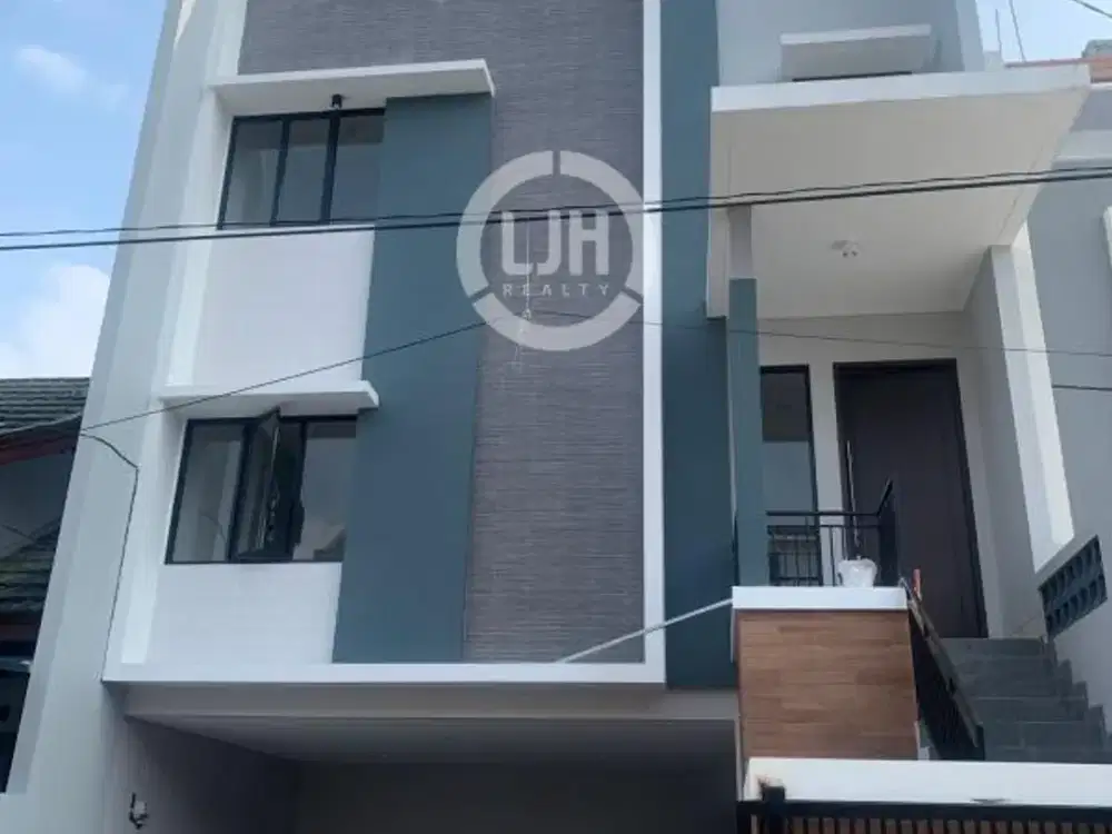 Rumah Brand New Minimalis di Imperial Gading Kelapa Gading Jakarta Utara Siap Pakai