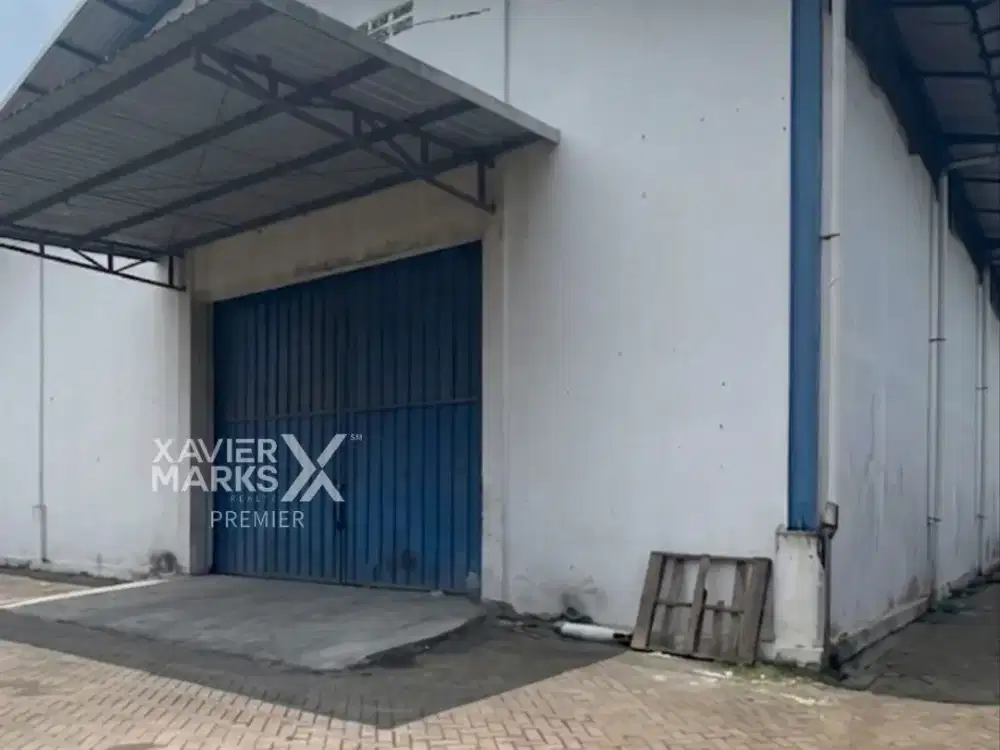 Disewakan Gudang Siap Pakai di Pakisaji Malang Row Jalan Lebar